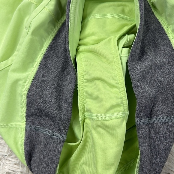 Lululemon Run: Speed Short *4-way Stretch Clear Mint / Heathered Slate - Picture 3 of 5